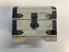 Schatzkiste weiß Schatztruhe