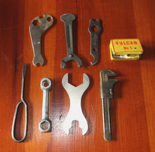 7 x original Werkzeug für's
