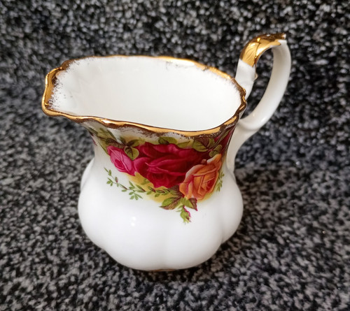 Royal albert old country roses - old,