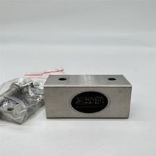 Sonnenschirmhalter aus Edelstahl für Balkongeländer rund und eckig Schirmhalteru