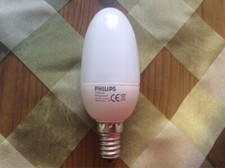 Philips Softone Kerze 5 W=20W Energiesparlampe warm warmweiß gebraucht?