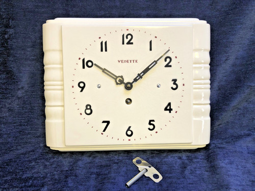 Schöne vedette wanduhr - “vedette“,