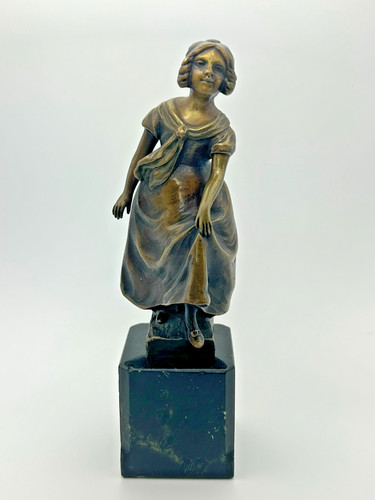 Bronze mädchen auf - mädchen,