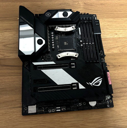 Asus rog crosshair viii - rog,