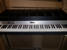 70's FENDER RHODES '73 ELECTRIC SUITCASE PIANO - MARK I SERIES