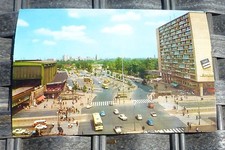 Am Bahnhof Zoo Berlin