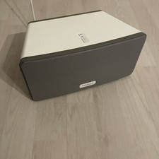 Sonos PLAY:3 Lautsprecher in
