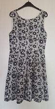 Sommer Kleid leicht Viskose M 36 38 Designer schwarz weiß ungetragen von Lavand