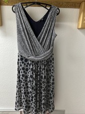 Neu!! Comma Kleid Schwarz Weiß Gr. 36
