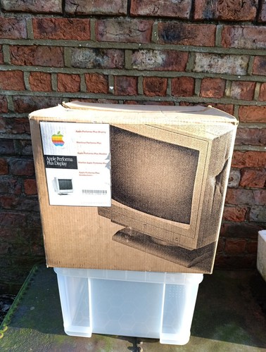 Vintage apple performa - apple, plus
