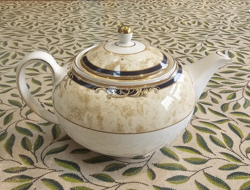 Wedgwood teekanne cornucopia - -,