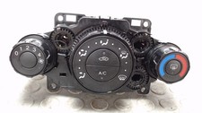 Heizungsbetätigung ( Klimaanlage ) Ford Fiesta 1.25 JA8 8A6119980AE 12 Monate