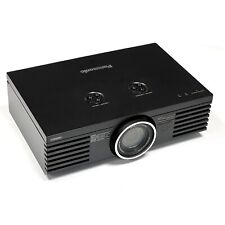 Panasonic PT-AE2000E, 1080p Full-HD Beamer Projektor 16000:1, 1500Lumen, 16:9