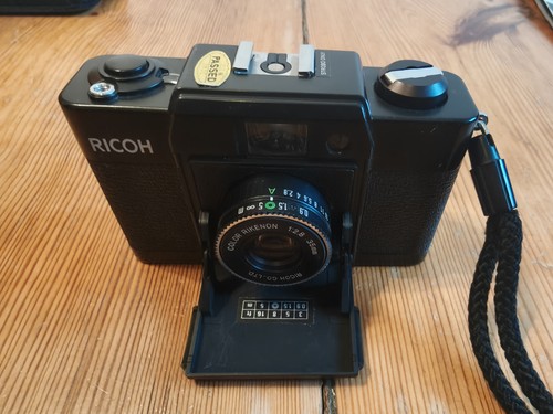 Ricoh analogkamera mit - ricoh,