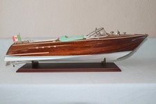 Modellschiff Riva Aquarama - handgefertigt