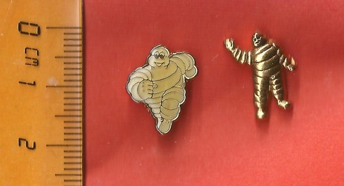 Michelin bib pins - 2, x