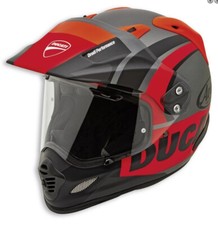 Ducati arai helm tour - v4, ece