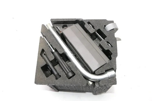 Audi bordwerkzeug - 8z,