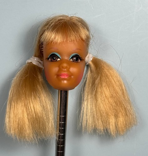 Barbie kopf der - -,
