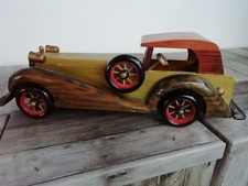 Holz-Modell-Auto Oldtimer