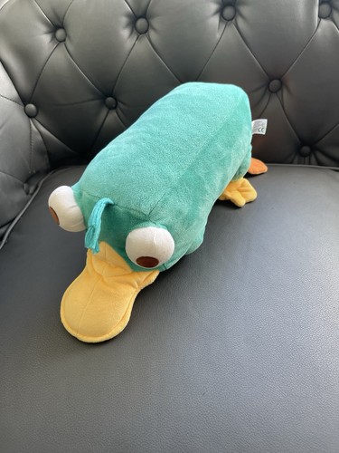 Disney perry das - disney,