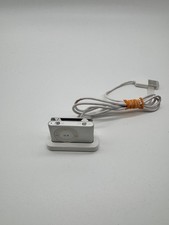 Apple iPod Shuffle 2. Generation mit Ladestation  Dock Silber - Guter Zustand