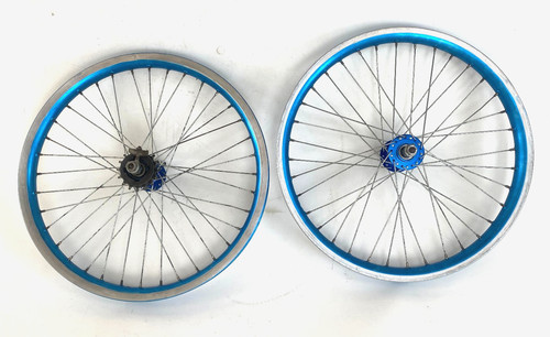 Paar bmx räder - bmx, school