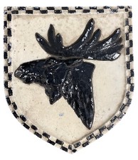Frühes Metall Wappen 3