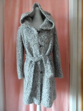 Betty Barclay Mantel, Gr. 38 (eher 40), mit Wolle, Boucle, grau, Kapuze