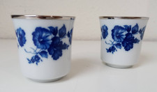 2 KPM Royal Bavaria Porzellan Mocca Tassen/ Becher, Handarbeit,  "Blaue Rose"