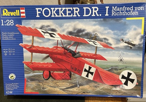 Revell fokker manfred - revell, von