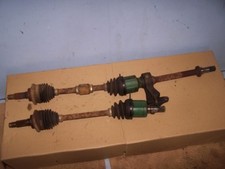 Antriebswelle Gelenkwelle vorn rechts Mazda 323S BJ 1,5l 16V ABS Bj.98
