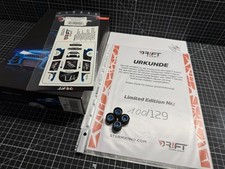 Drift Sturmkind Dr!ft 1:43 Limited Investor Nr. 100 Felgen blau & Urkunde Decals