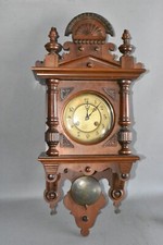 Antike Wanduhr Freischwinger