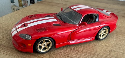 Bburago dodge viper - bburago, gts