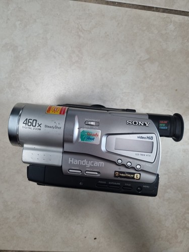 Sony handycam ccd tr818 - ccd-tr818, hi-8