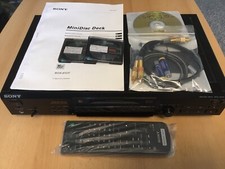 SONY MDS-JE520 mit BDA, FB, Kabel + 2 x MD; S/N: 508601