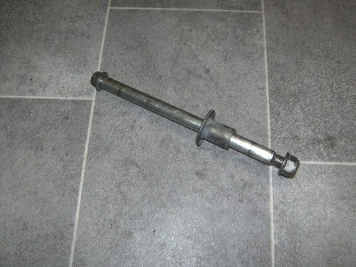 Suzuki 500 steckachse - suzuki,