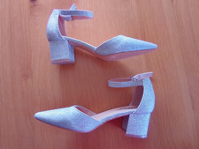 MULANKA?PRINZESSIN PUMPS KLAPPERSCHUHE Gr. 37 RIEMCHEN HOCHZEIT GLITZER SILBER