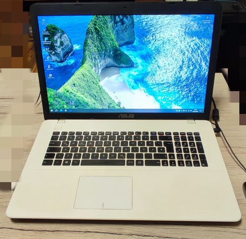 Asus17