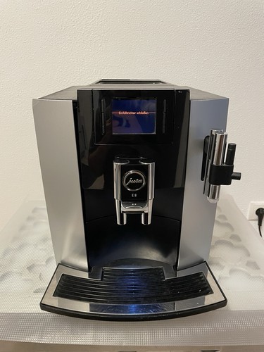 Jura kaffeevollautomat - e8,