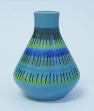 Haldensleben Keramik 3135 helle blaue 50er 60er Jahre Väschen handbemalt