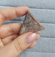 "Allsehendes Auge" aus