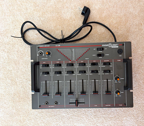 Soundcraft 100 stereo - soundcraft, mixer