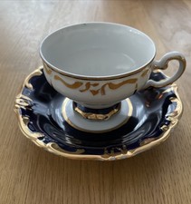 Weimar Porzellan - Mokkatasse mit Untertasse - Blumenmotiv ,Kobalt und Goldrand