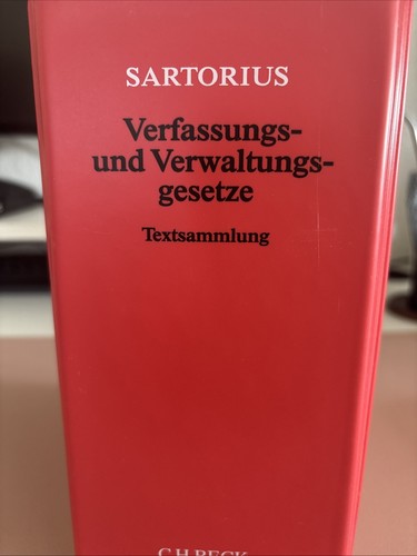 Verfassungs und - verfassungs-,