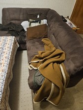 Gepflegte Couch-Sitzecke zu verkaufen. Nur an Selbstabholer.186×178cm.