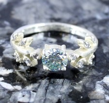 Grün Diamant Solitaire 1.09