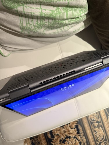 Laptop lenovo yoga - x1,