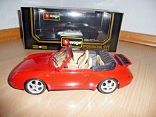 Bburago Burago 1/18 Porsche 911 Cabrio 1993, rot, mit ausgefahrenem Spoiler 993